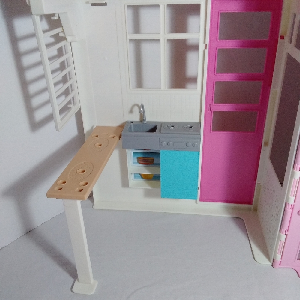 Barbie Portable Set - Picture 6 of 16